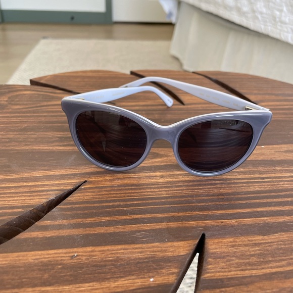 Ted Baker Sunglasses. - Picture 3 of 7
